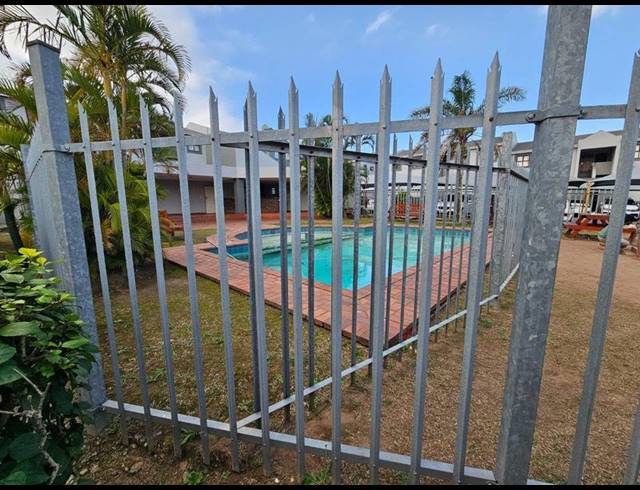 1 BEDROOM APARTMENT FOR SALE IN OVERPORT